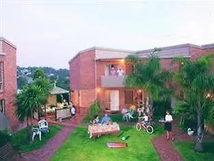 Fronds Holiday Apartments Merimbula