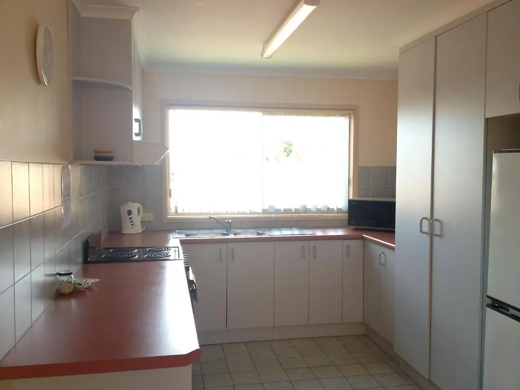 Fronds Holiday Apartments Merimbula