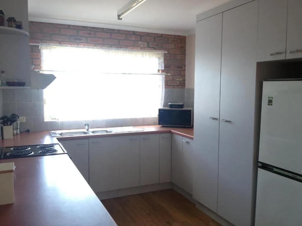 Fronds Holiday Apartments Merimbula 0*,